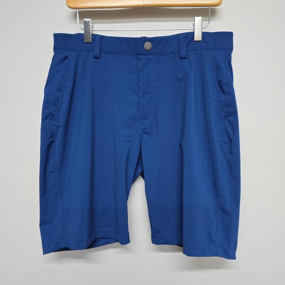 REDVANLY Golf Shorts Mens M Blue Nylon Spandex Stretch Performance Athletic